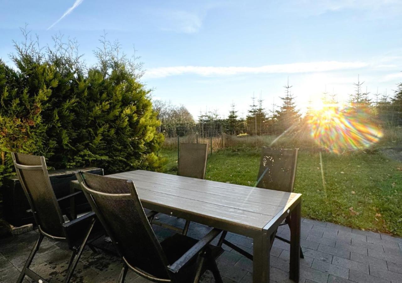 Greenhouse Living Apartment Nivis Mit Garten - 4 Minuten Nach Winterberg - Wandern, Mountainbike Fahren - Natur Geniessen Medebach Ngoại thất bức ảnh
